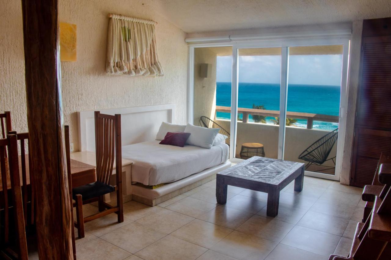 Rodero By Solymar Beach Front Condos In Hotel Zone Cancún Esterno foto
