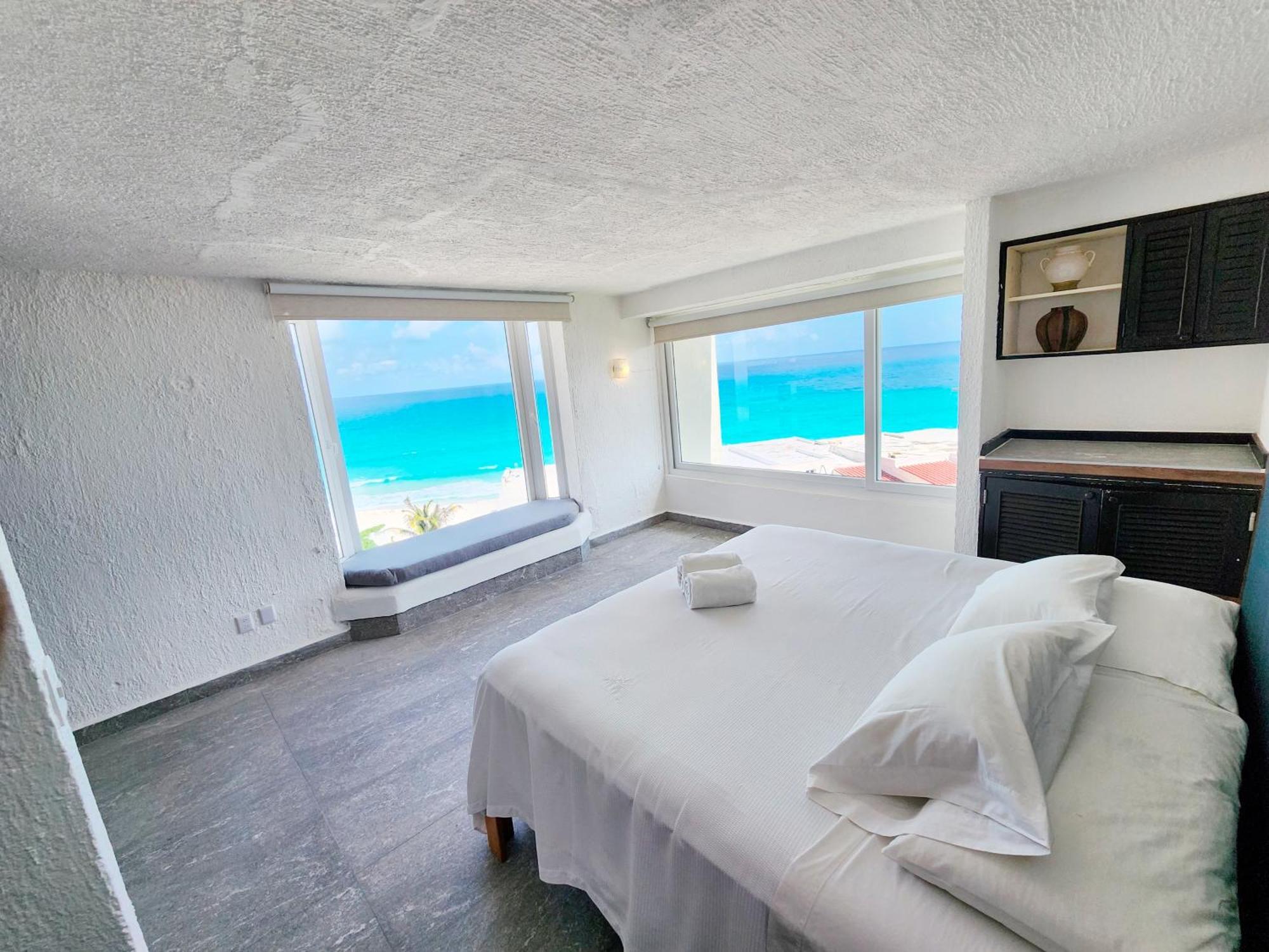Rodero By Solymar Beach Front Condos In Hotel Zone Cancún Esterno foto