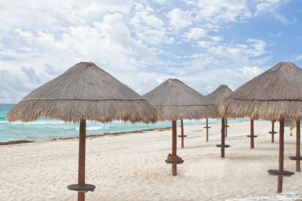 Rodero By Solymar Beach Front Condos In Hotel Zone Cancún Esterno foto