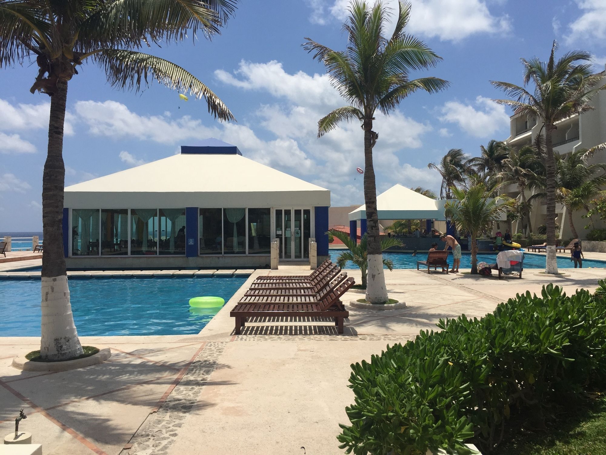 Rodero By Solymar Beach Front Condos In Hotel Zone Cancún Esterno foto